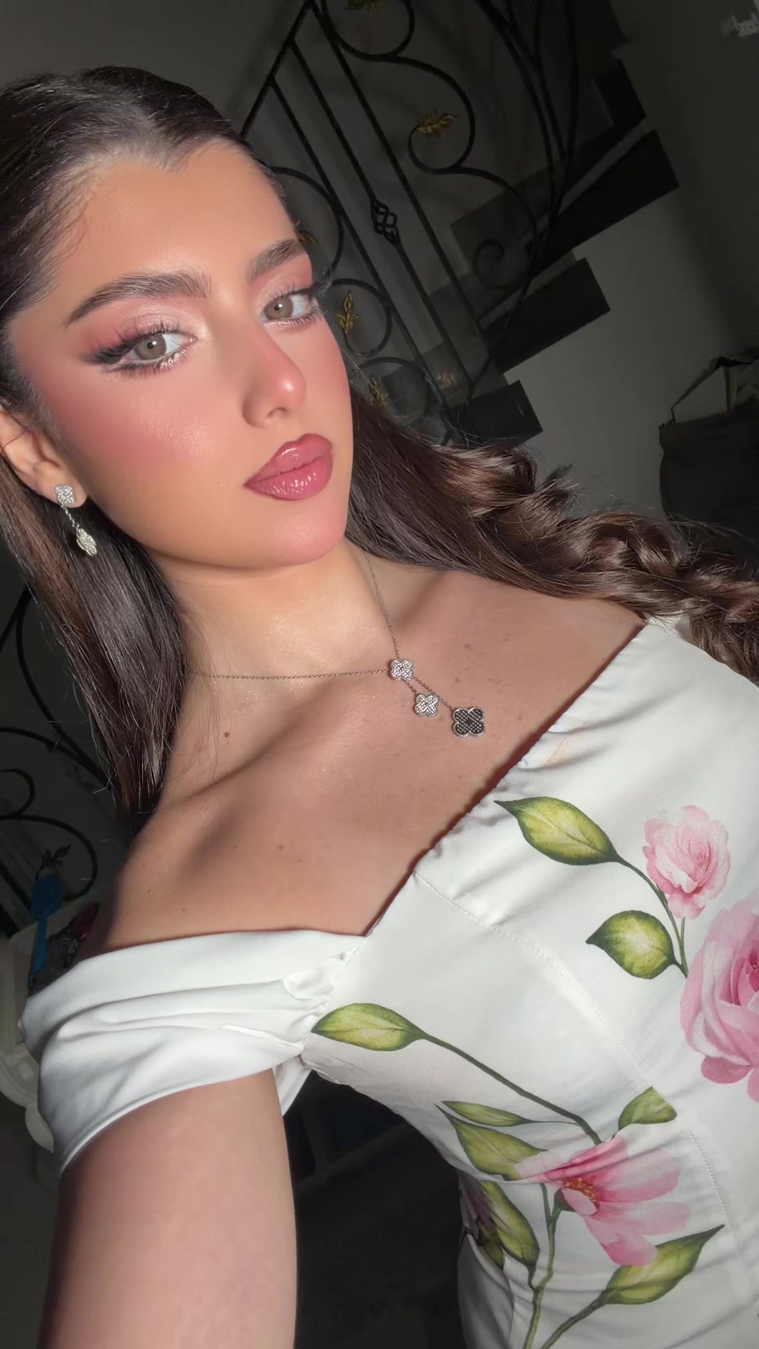 @Aisha makeup artist