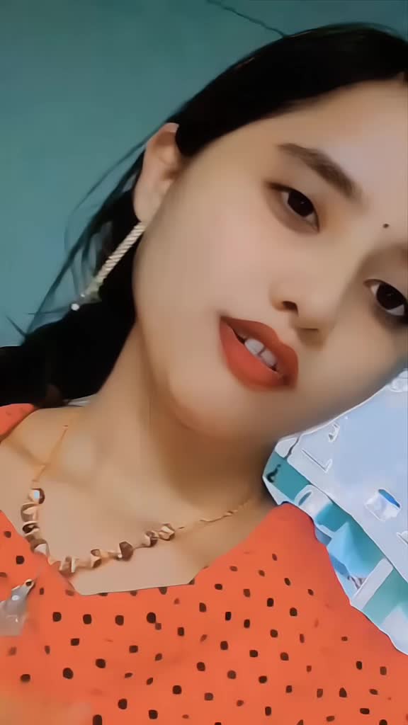 @đ˘đĽđ...đđđđŁ đą