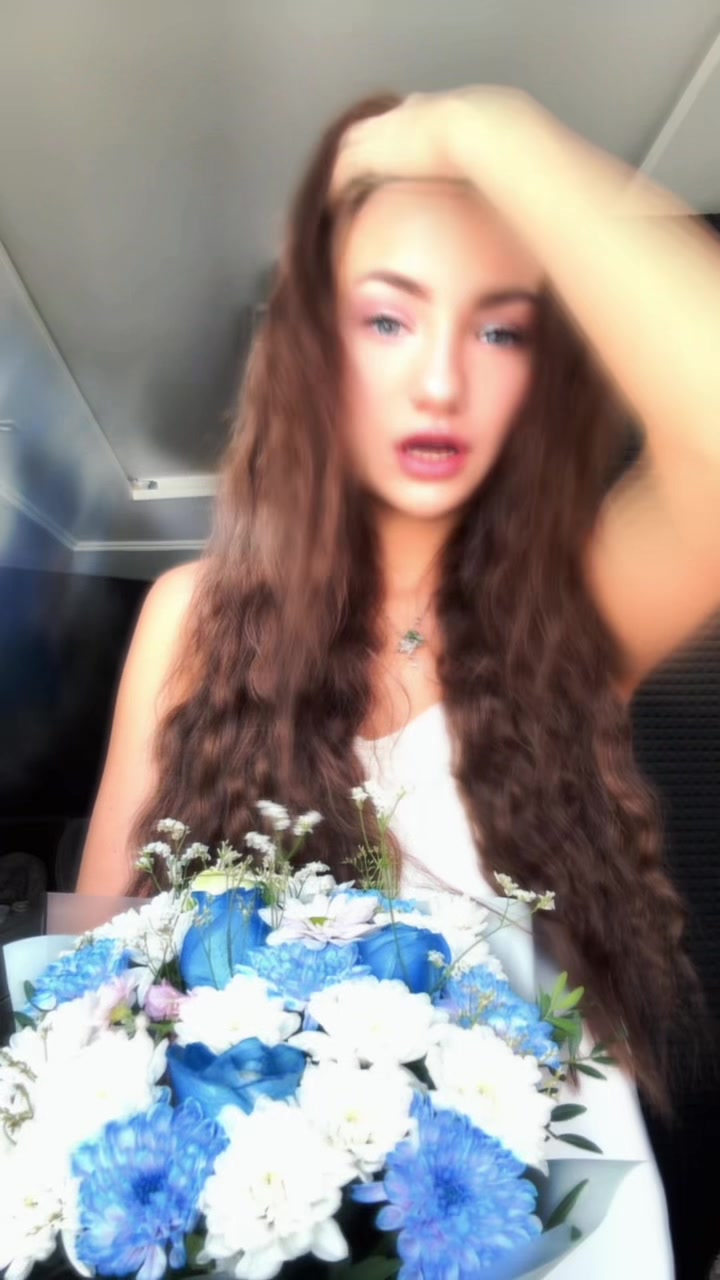 @•🌸𝓚𝓪𝓽𝓮𝓻𝓲𝓷𝓪🌸•