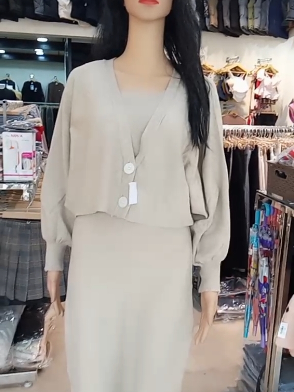 @Chang Lam Fashion