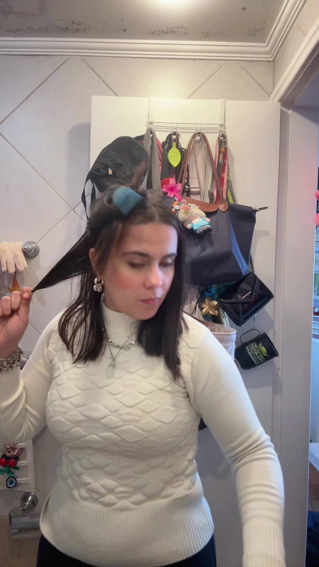 @gabriela