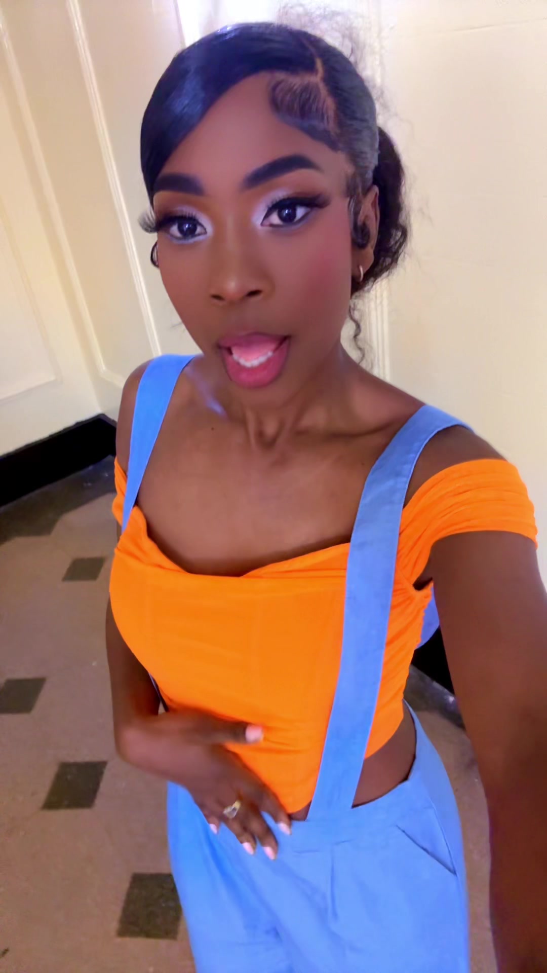 @Monika LAFAGUE