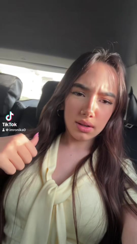 @𝐑𝐨𝐧𝐢🇺🇸