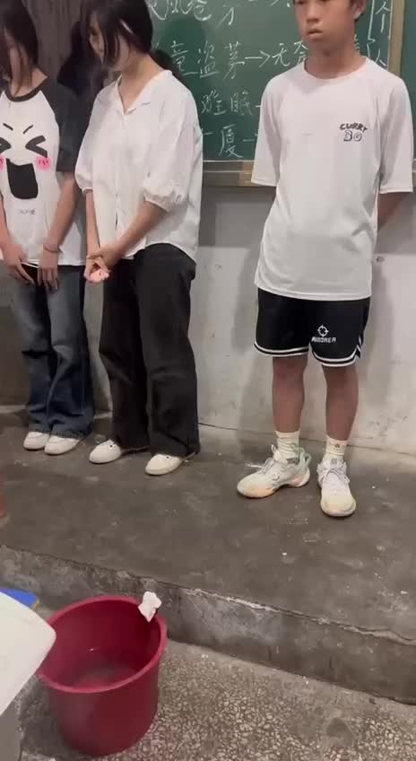 @晃晃悠悠
