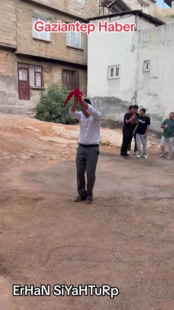 @ErHaN SiYaHTuRp