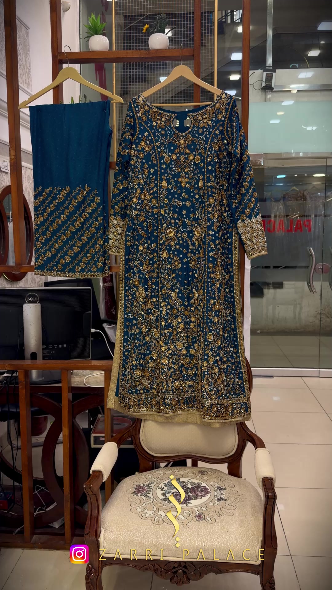 @zarri.palace