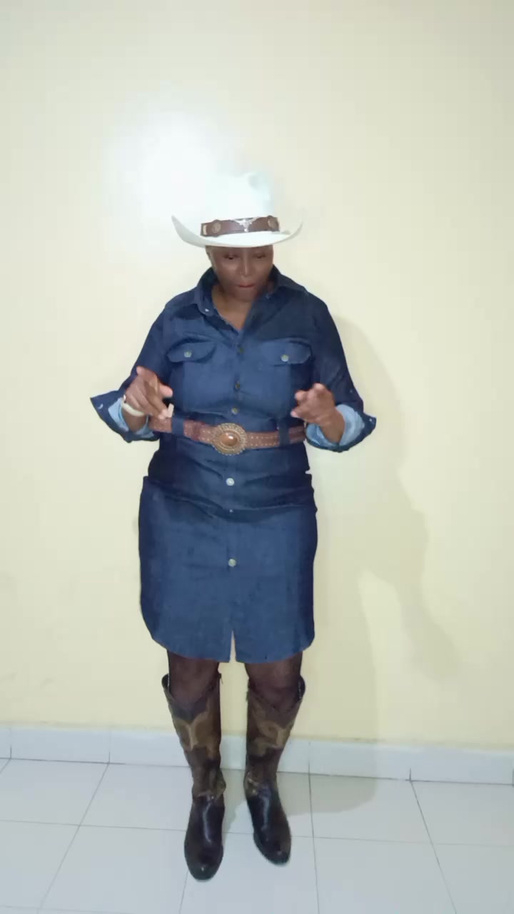 @Dancing cowgal 001