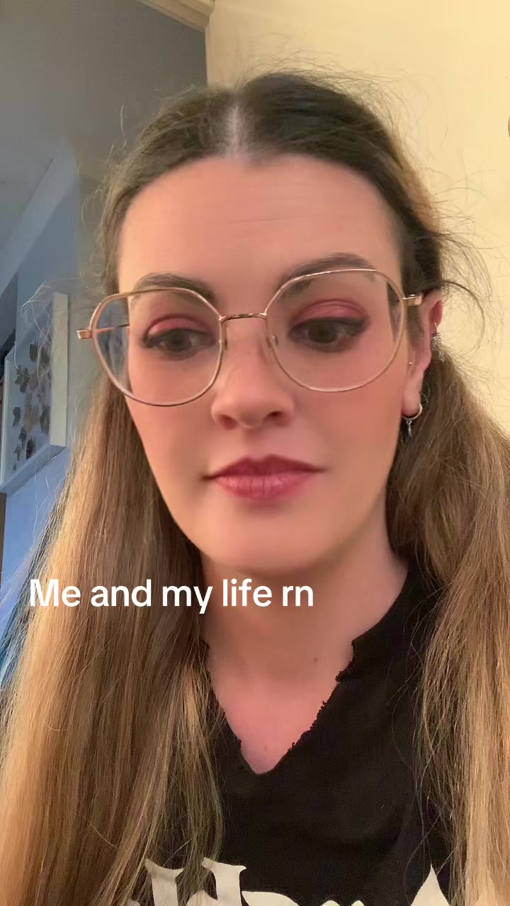 @AuthorJessicaARichards