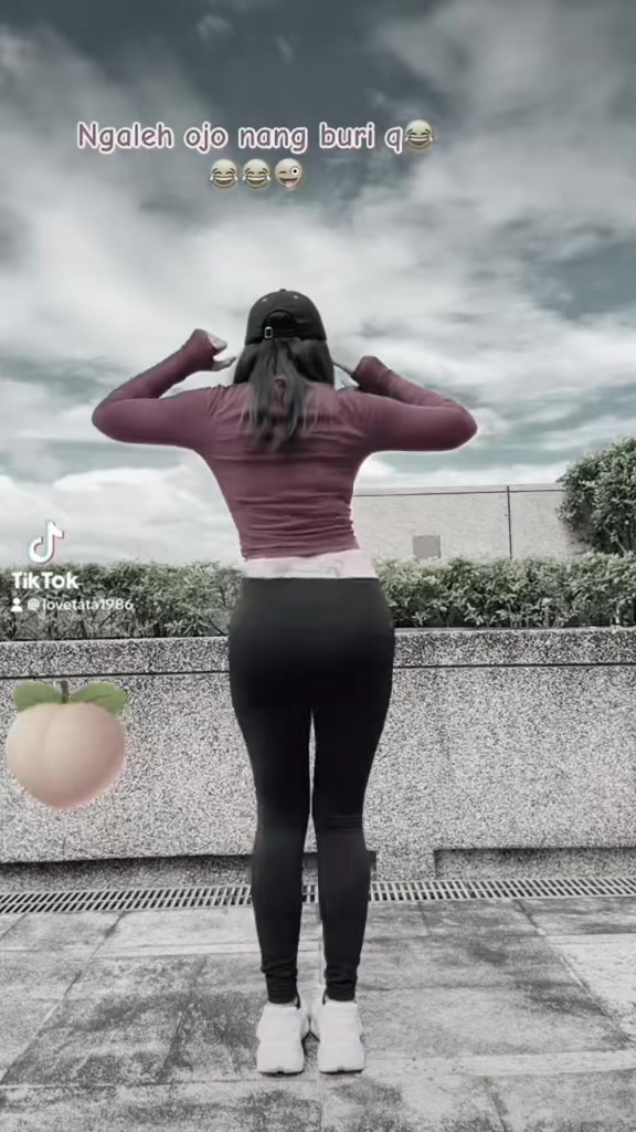 @Queentata🍑1986