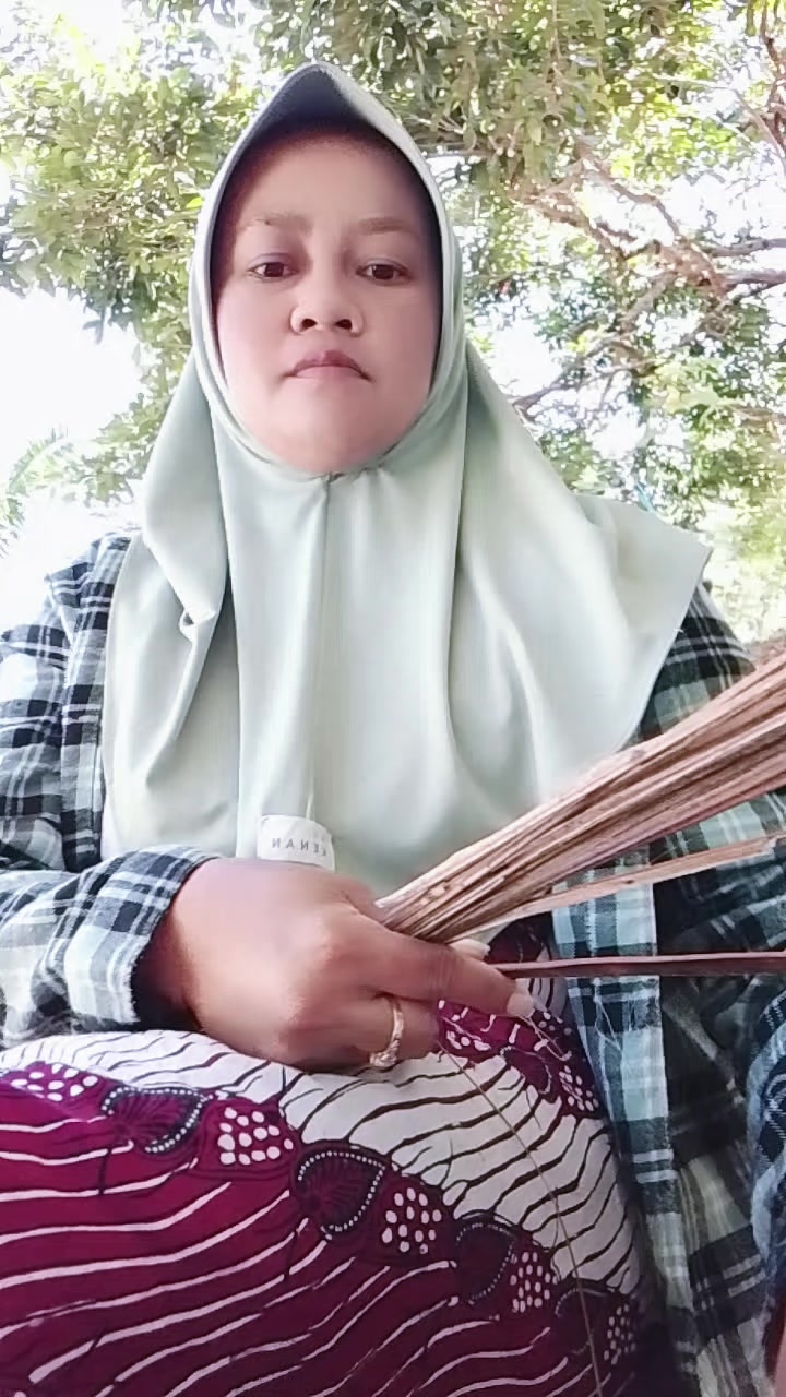 @teti_rohaeti