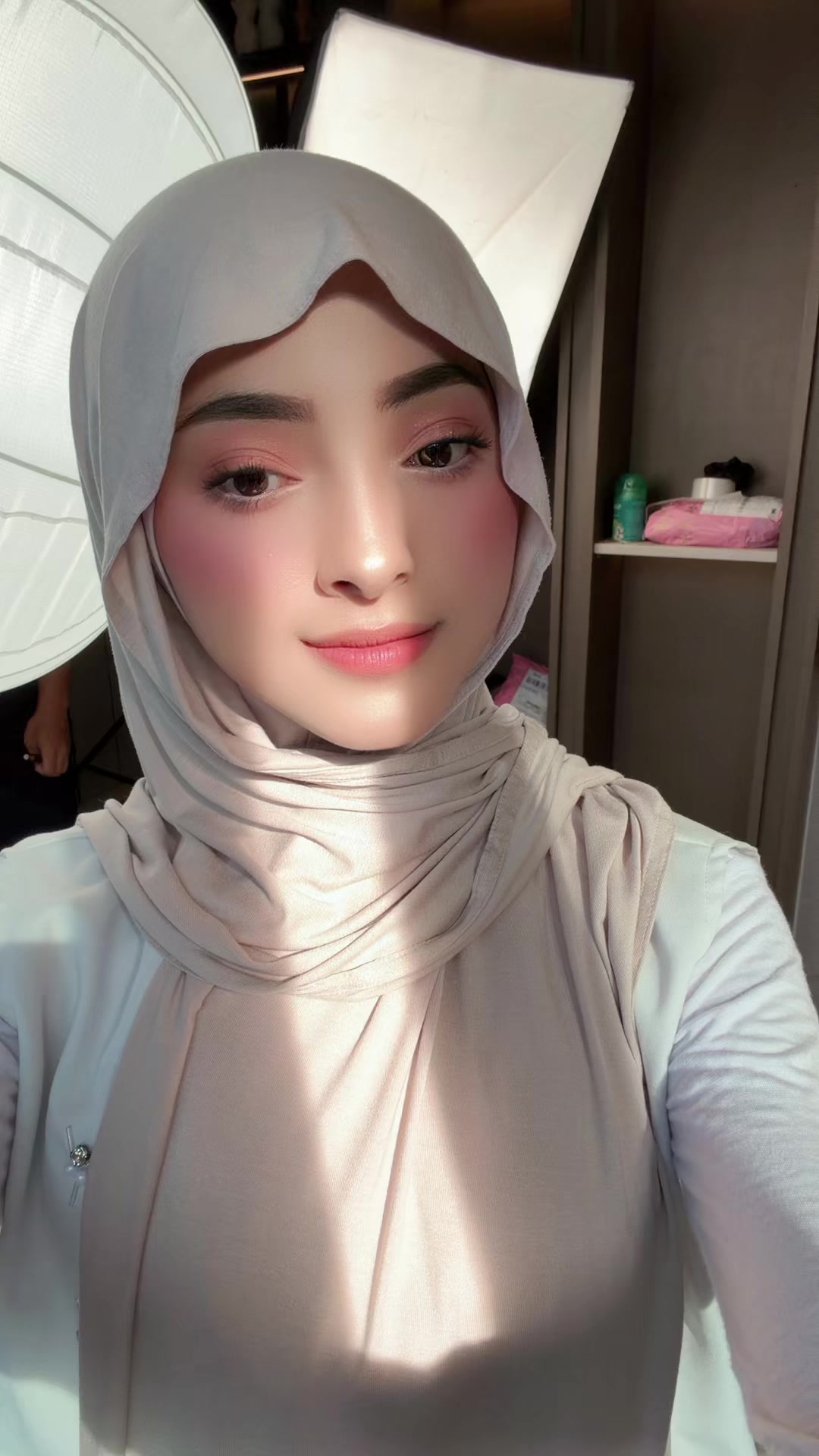@intanmlna