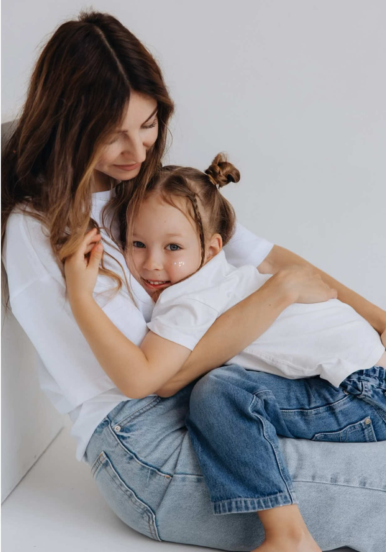 @UGC mom & kids Model