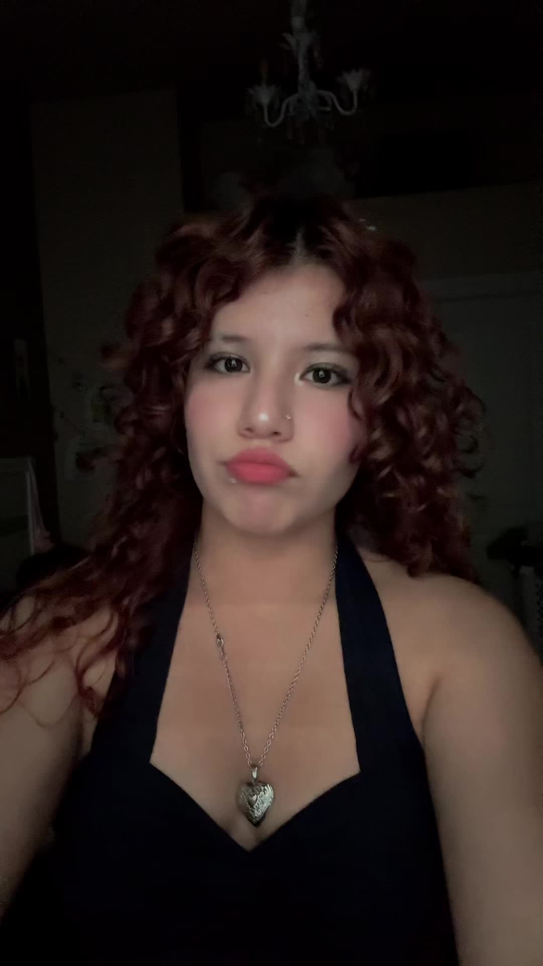 @★ ✃
