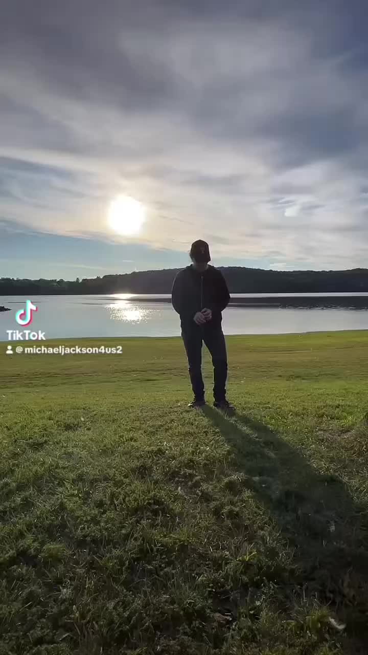 @TIKTOK’S KING OF POP