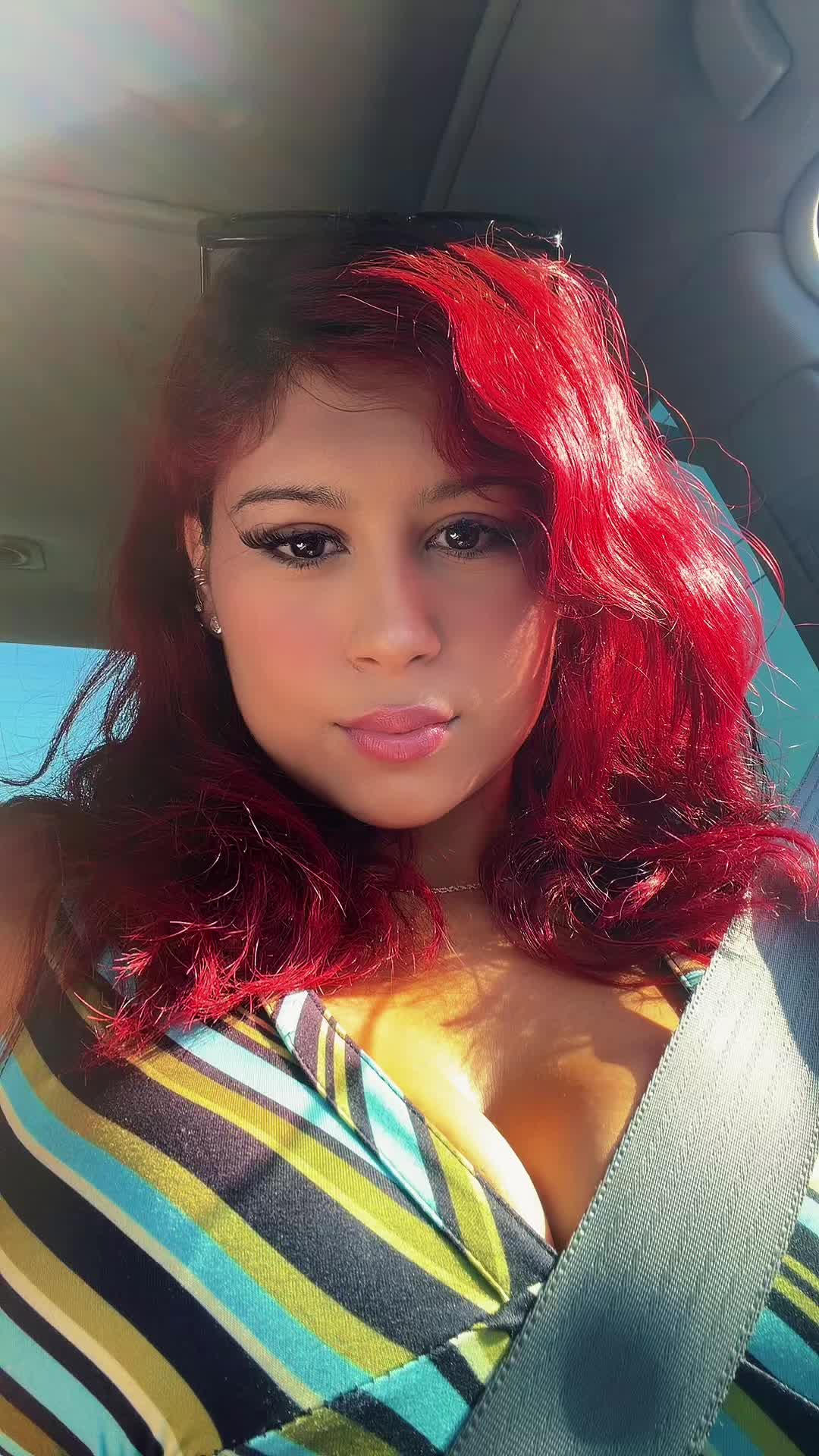 @★Daniela
