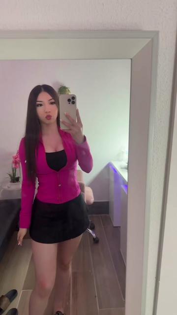 @♛
