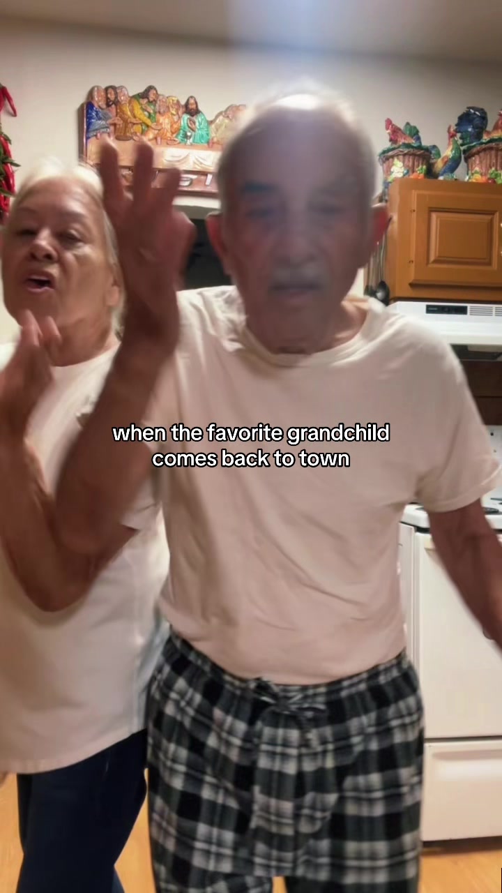 @cambrie_rae
