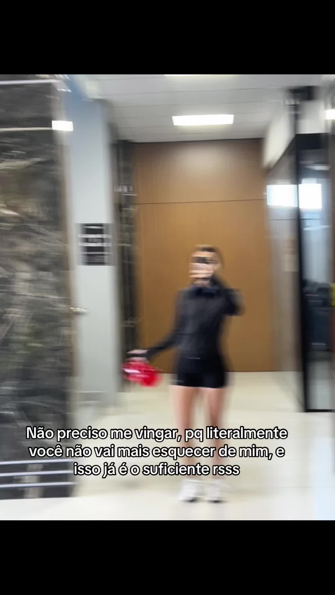 @Maria Silva