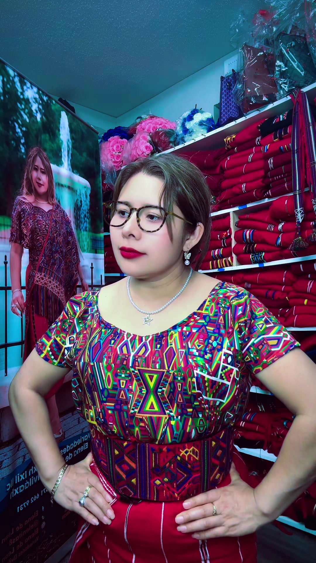 @Elena De León