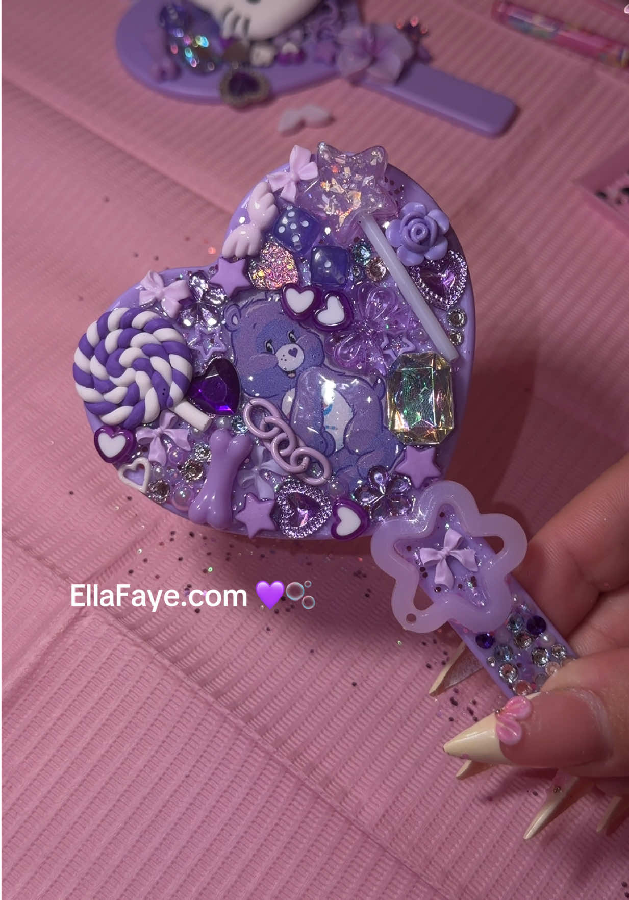 @EllaFayeBling๐