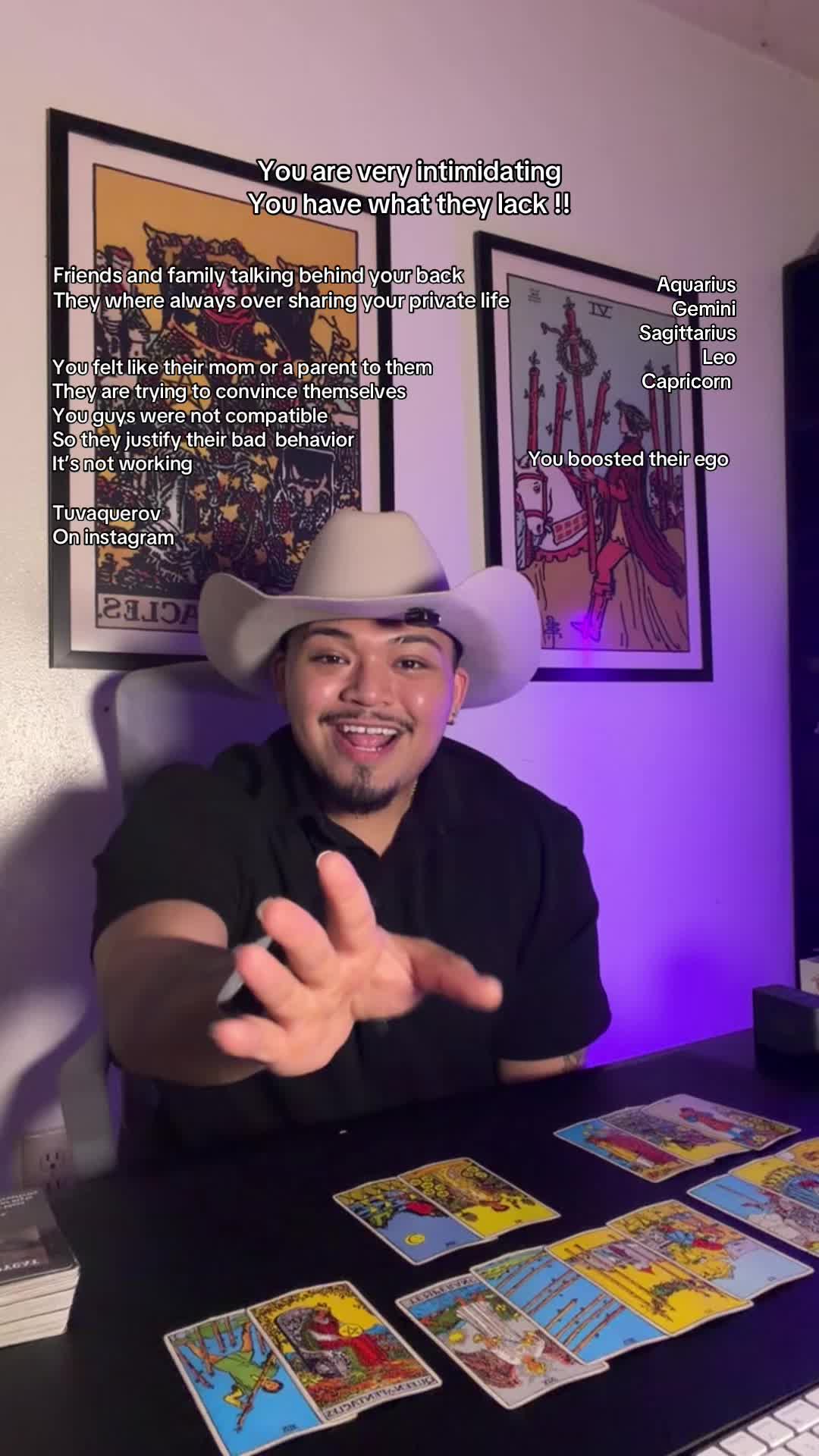 @El Tarot Vaquero