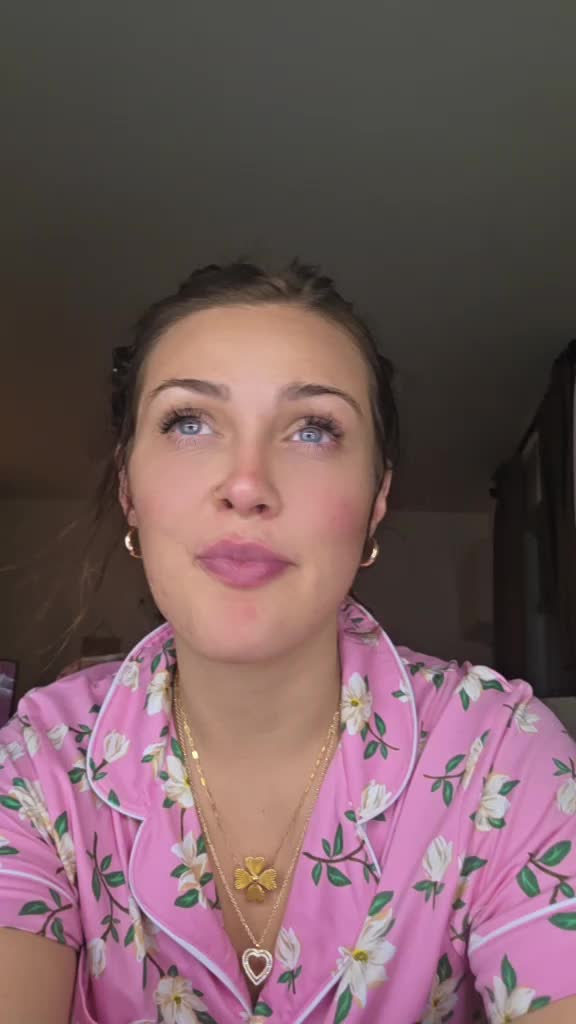 @Ang✨️