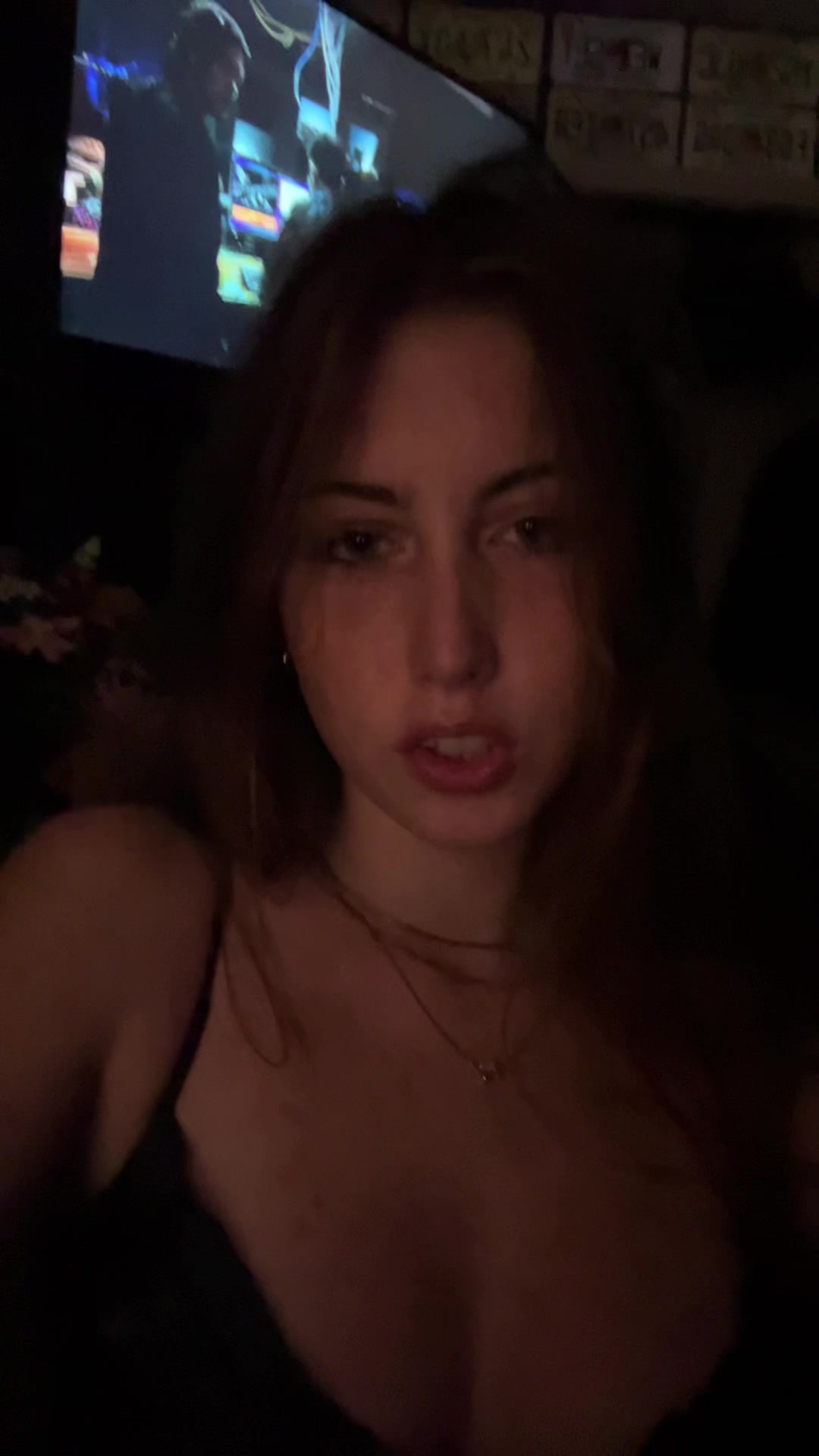 @C H L O