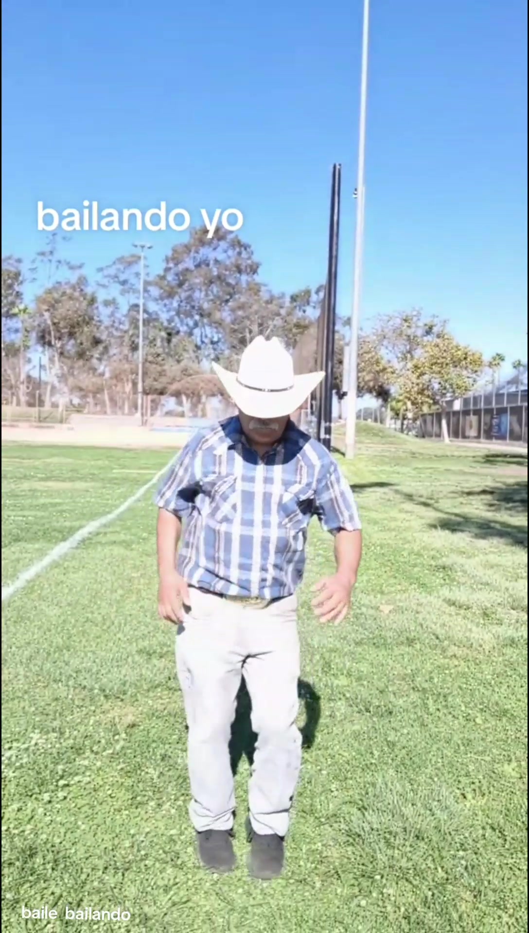 @Delfino