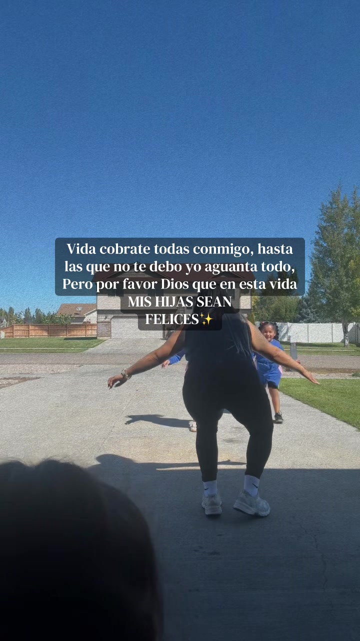 @•I R I S A N D R E A•