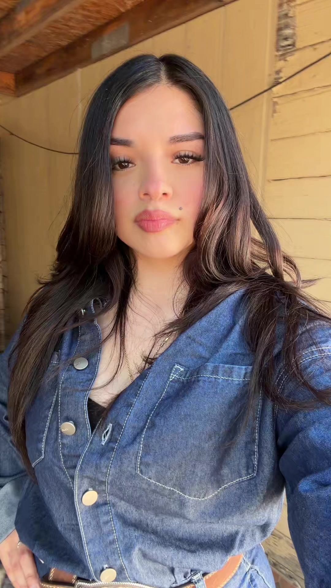 @𝐌𝐞𝐥𝐢𝐬𝐬𝐚 𝐑𝐞𝐲𝐞𝐬