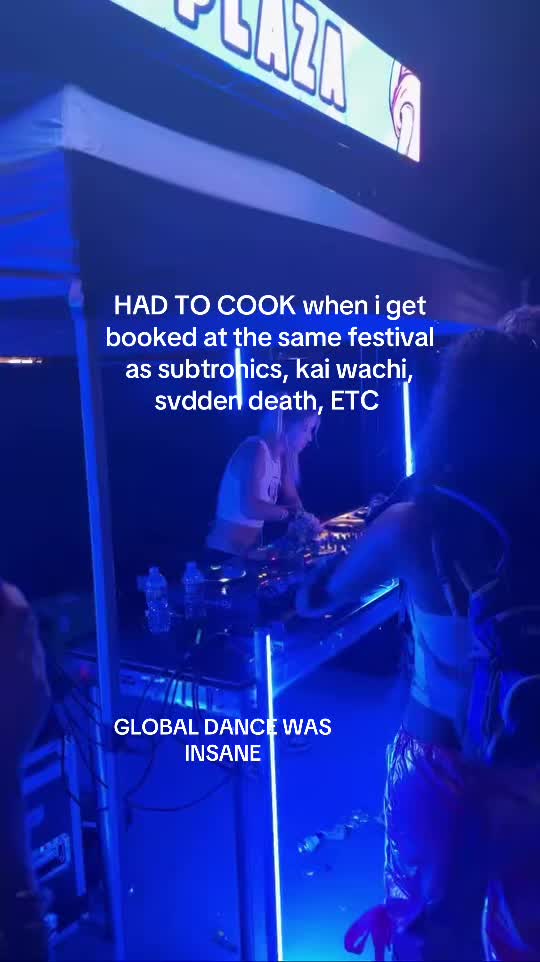 @MOOGY