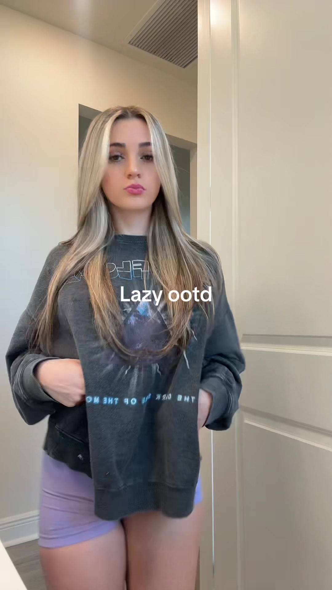 @zoeycakezz