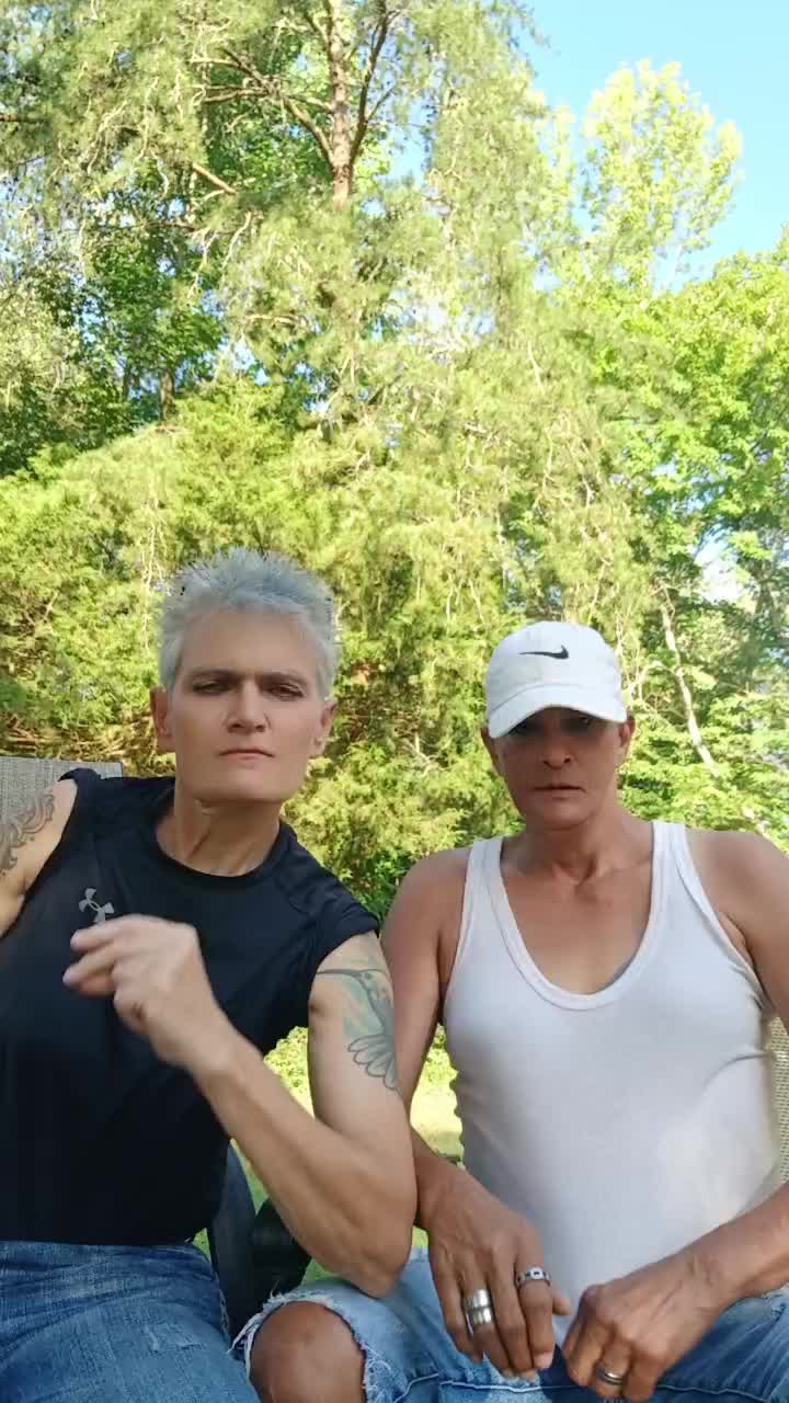 @liiisssaaaaa333