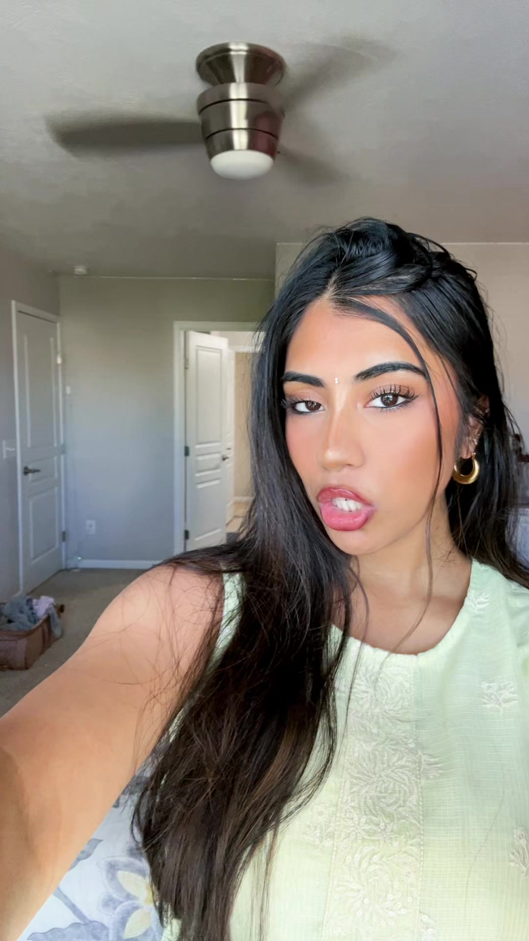 @d
