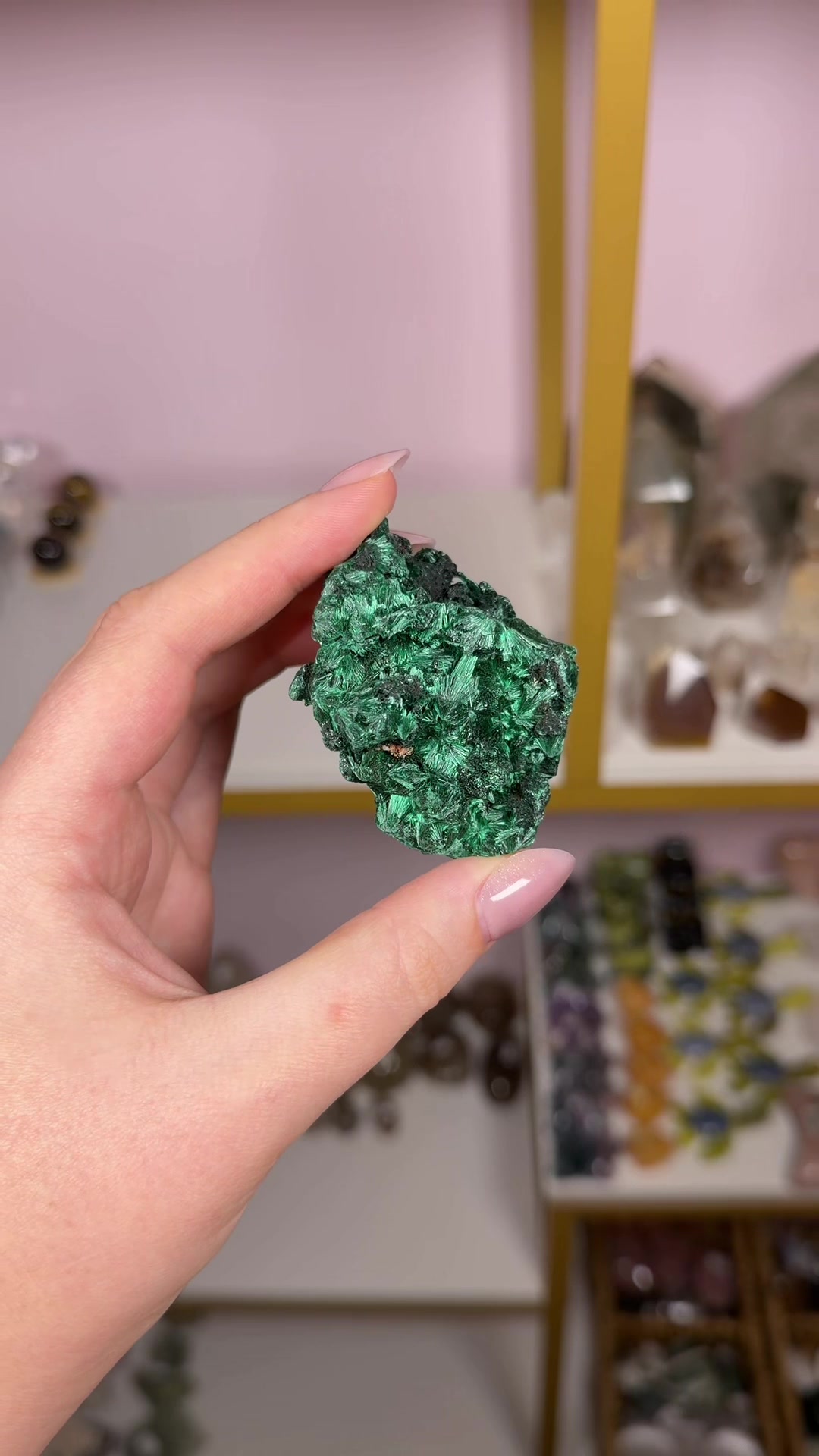 @beautiful aura crystals