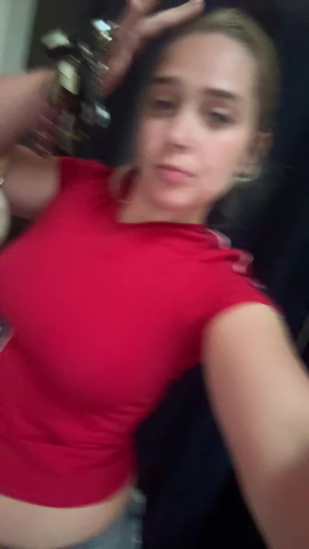 @Fayrae23