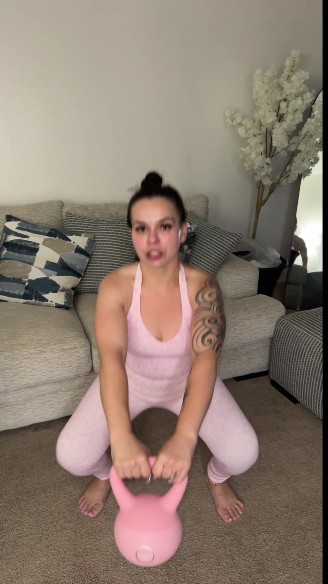 @WHOSTHATGIRLXO
