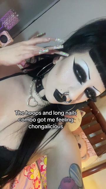 @Duvessa🔪🩸💋