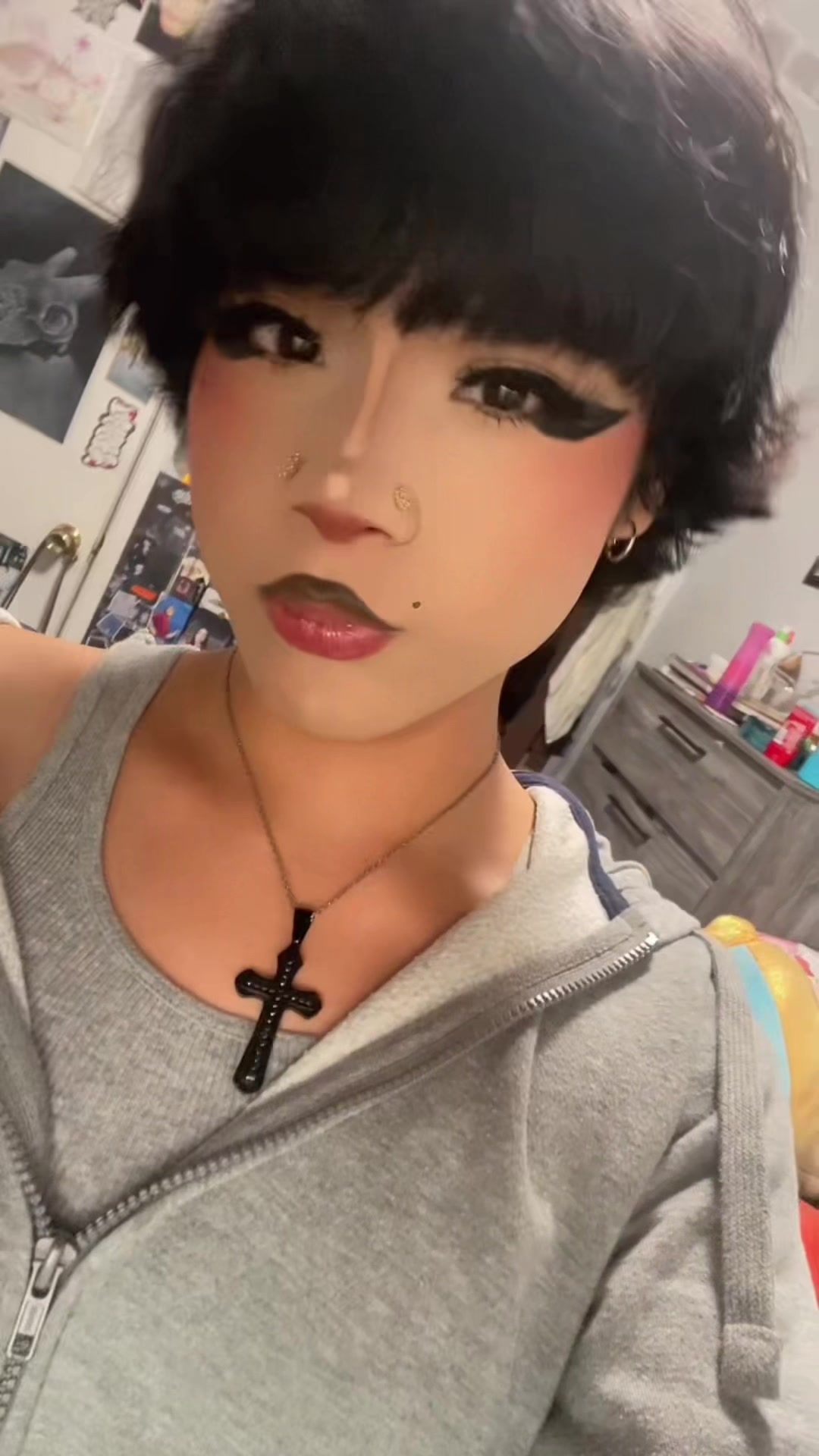 @๐๐ฃฒ