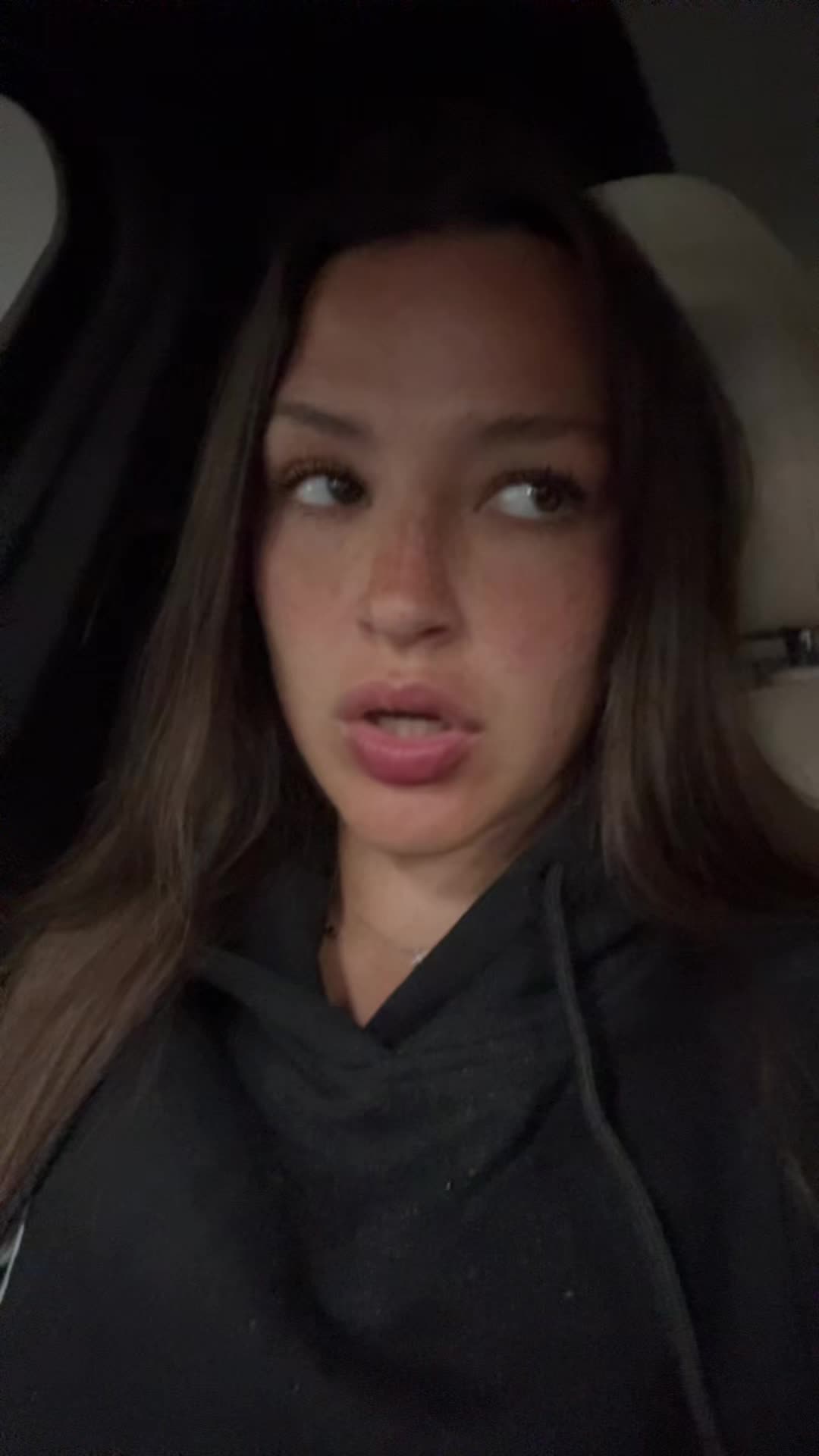 @X <3