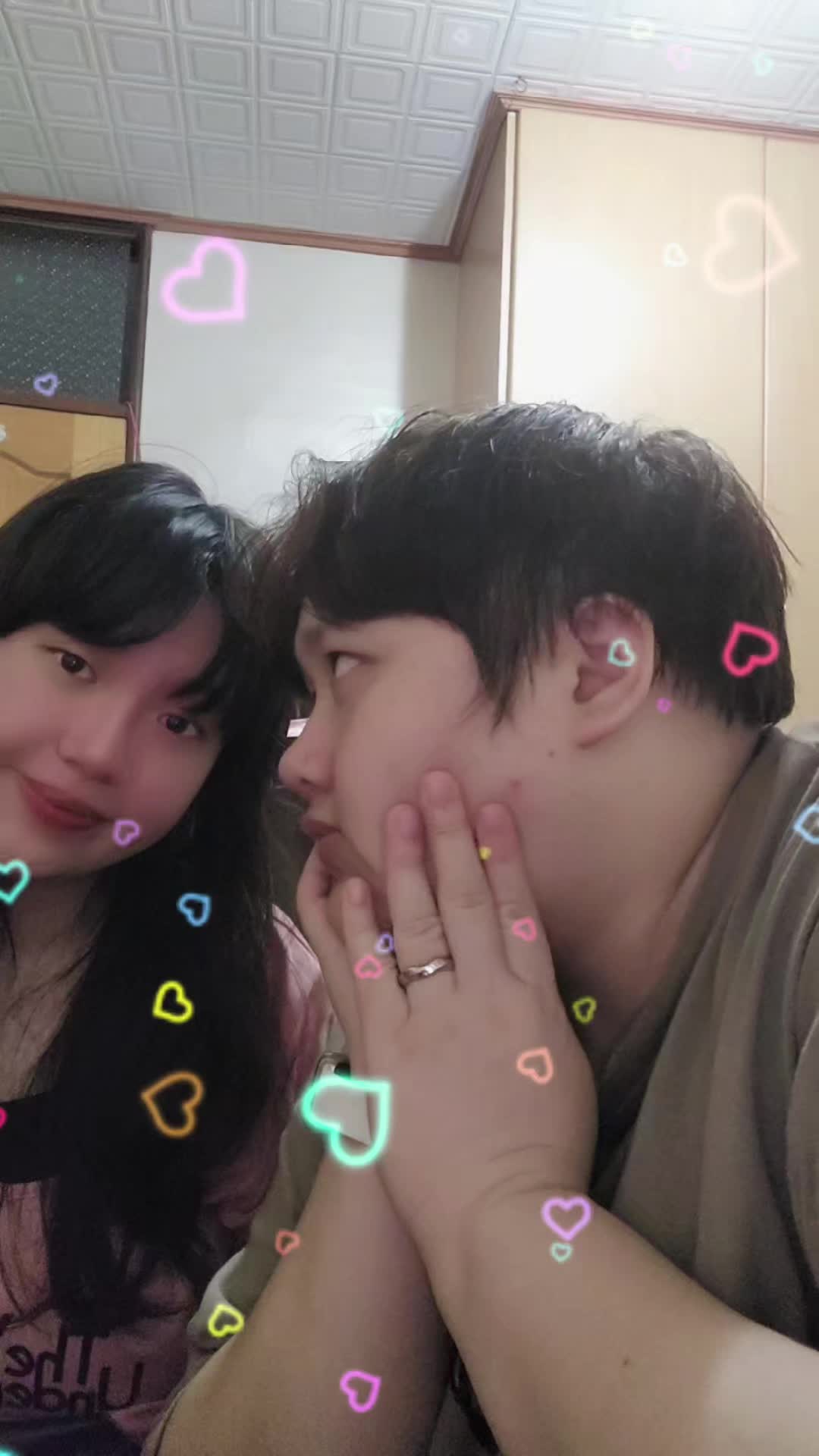 @卑南🌈默默🍎