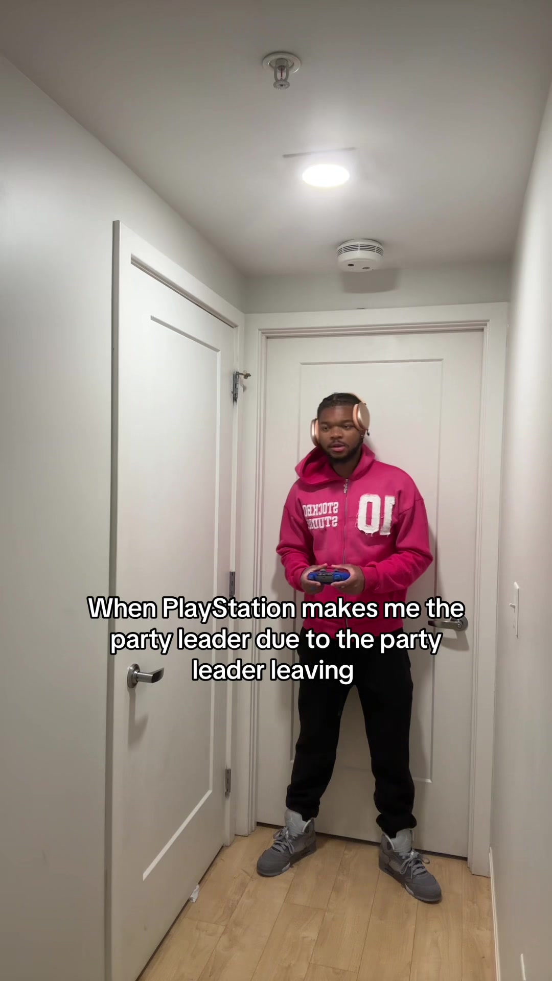 @￼