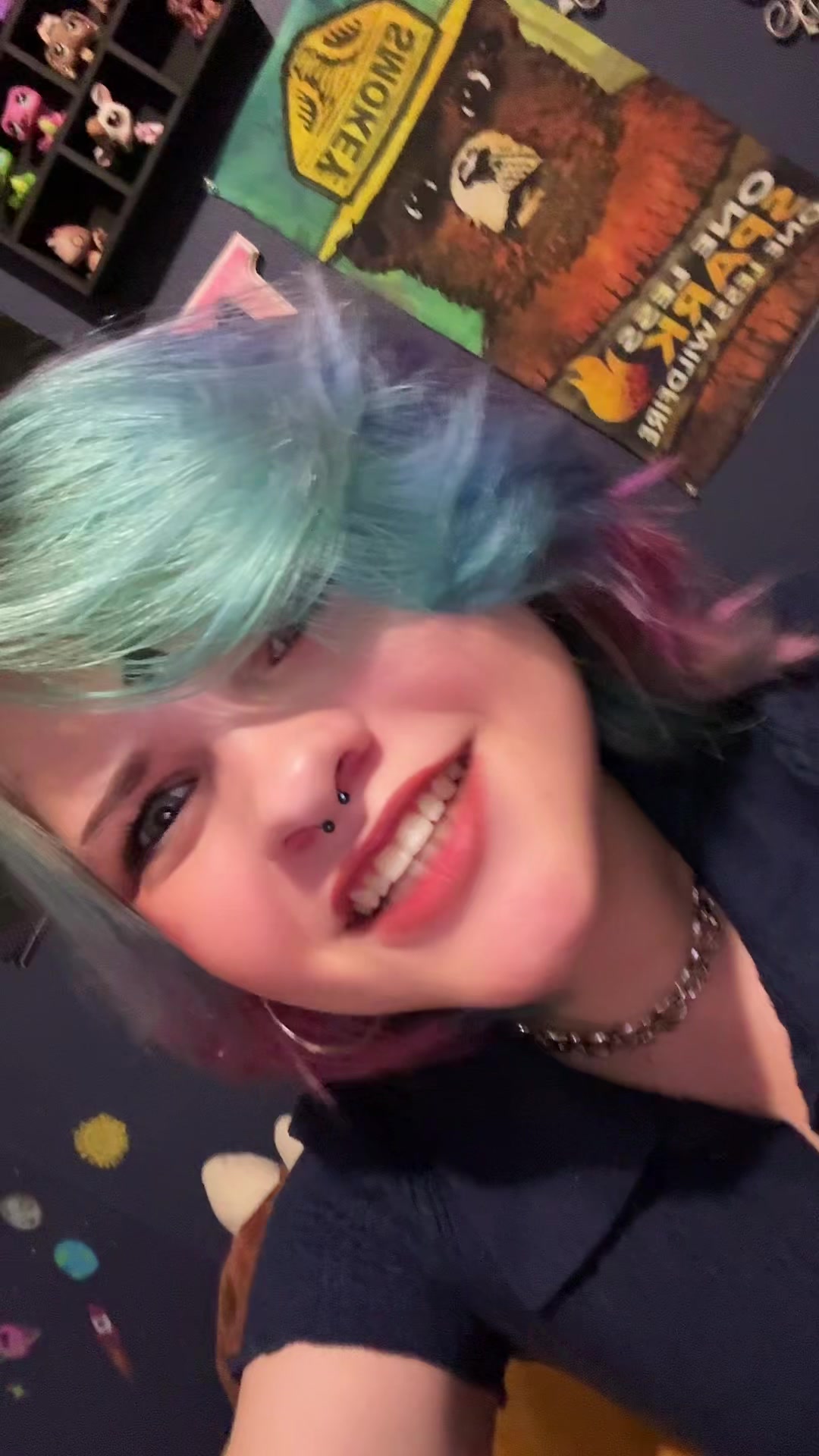 @Emi 🏳️&zwj;🌈