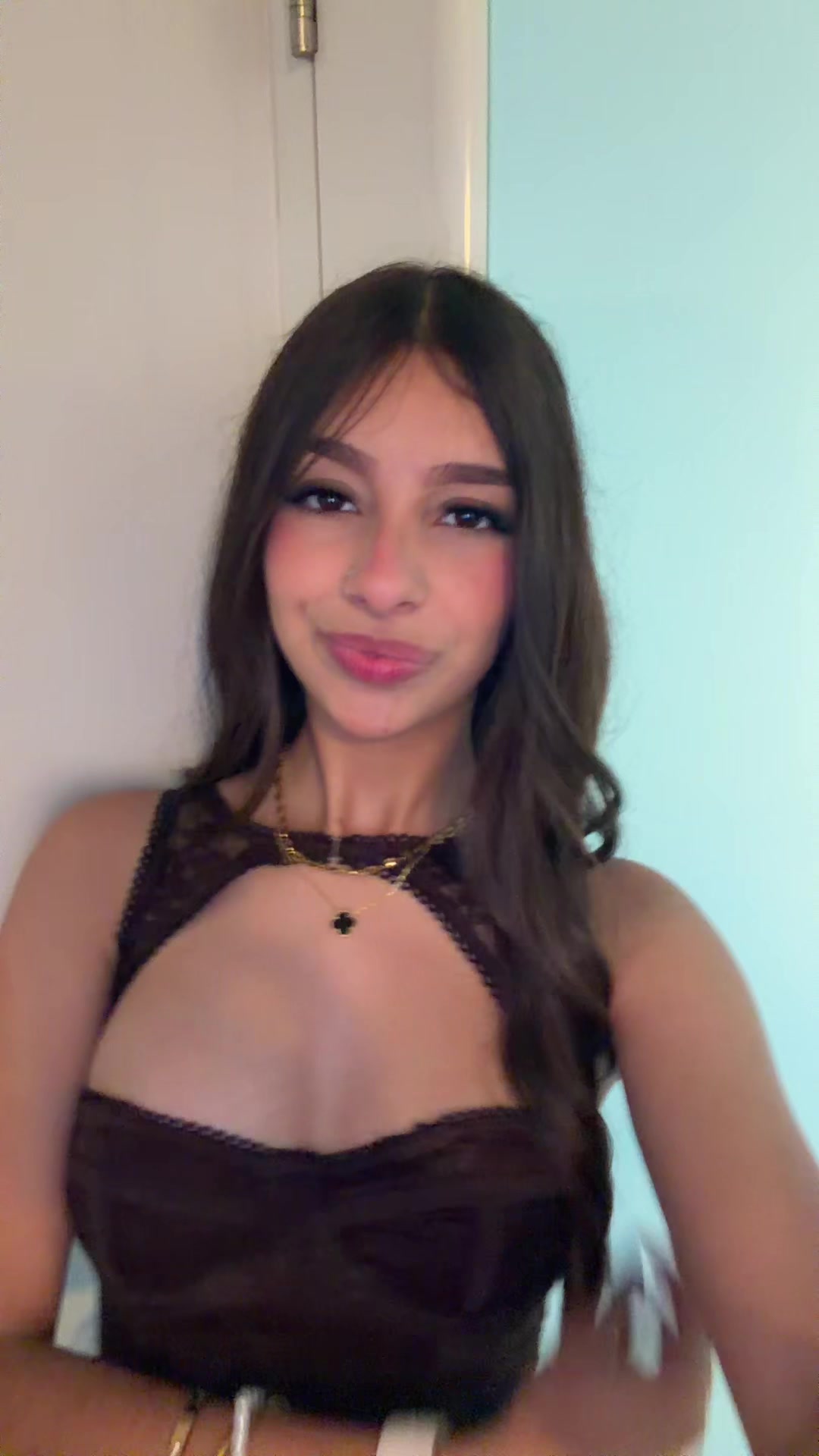 @ariana