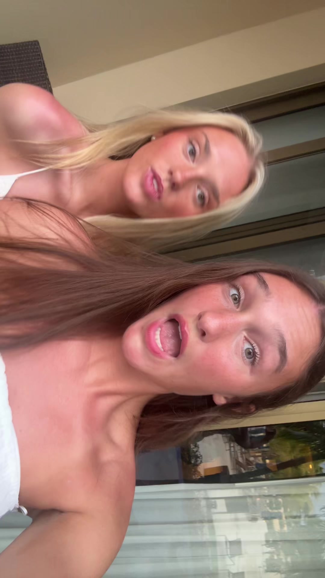 @ella