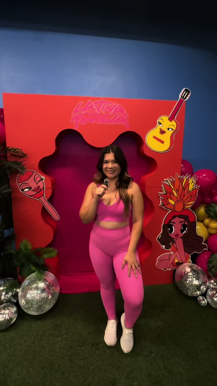 @'Gladys Cerros