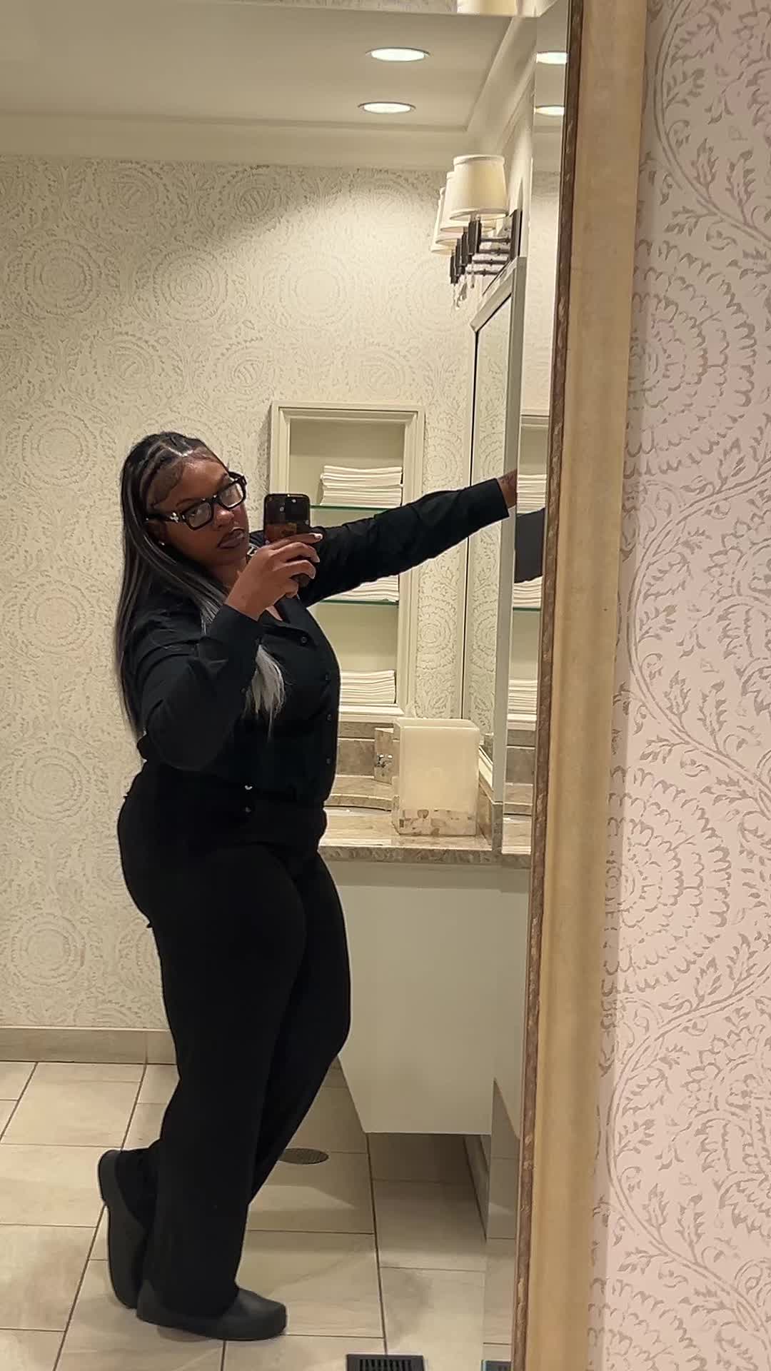 @howdidyoufindthefucknqueen 😅