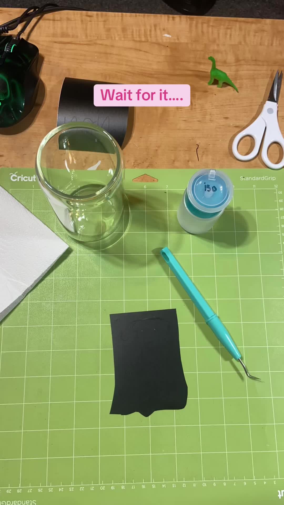@riseupstitchery