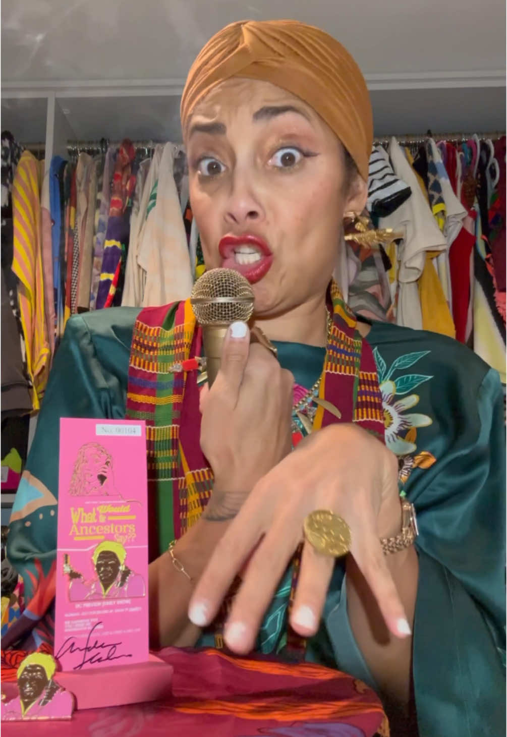 @Amanda Seales