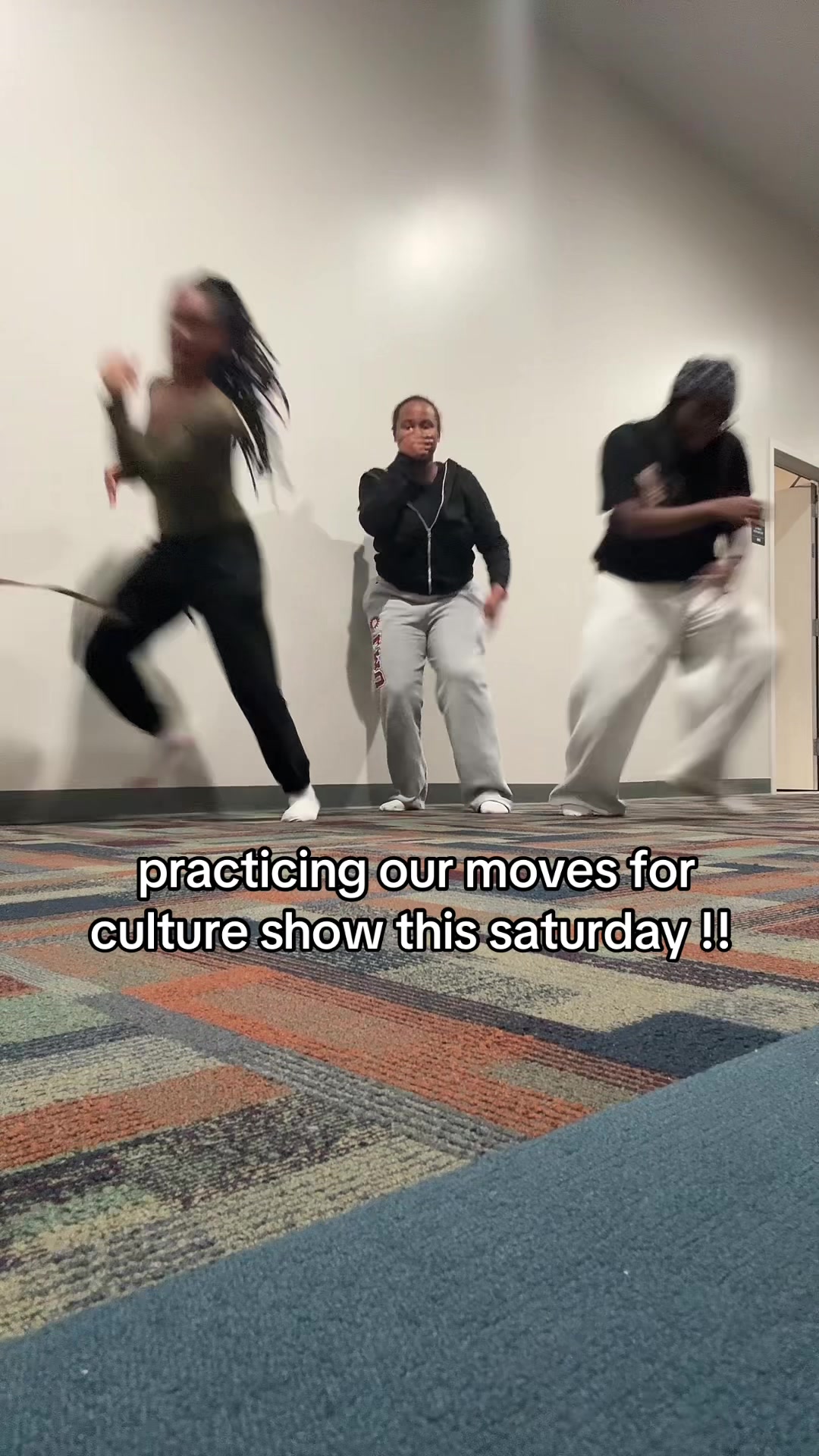 @LMU ASA 🌍🧡